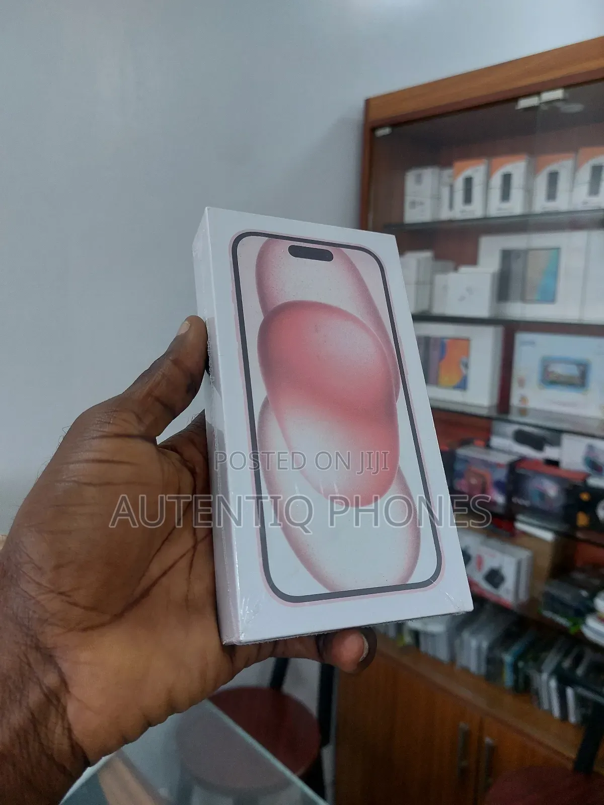 New Apple iPhone 15 128 GB Purple