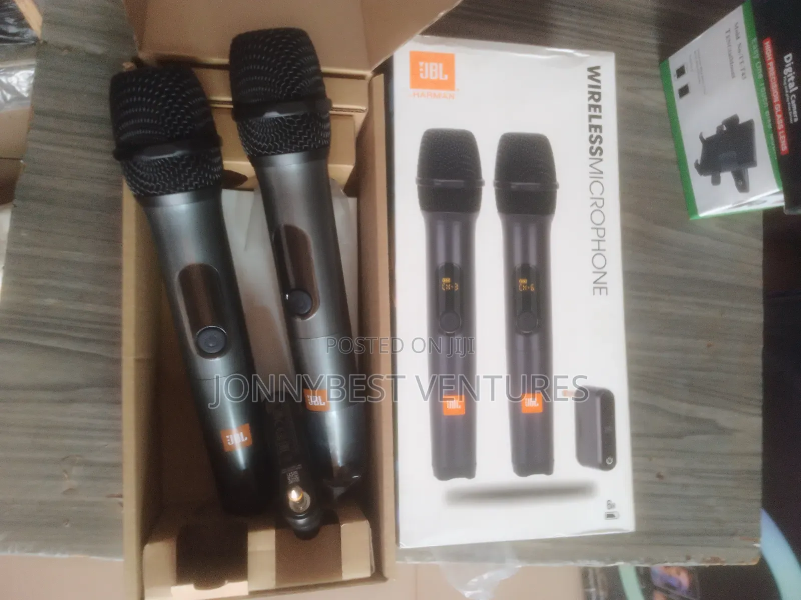Professional JBL Microphone
