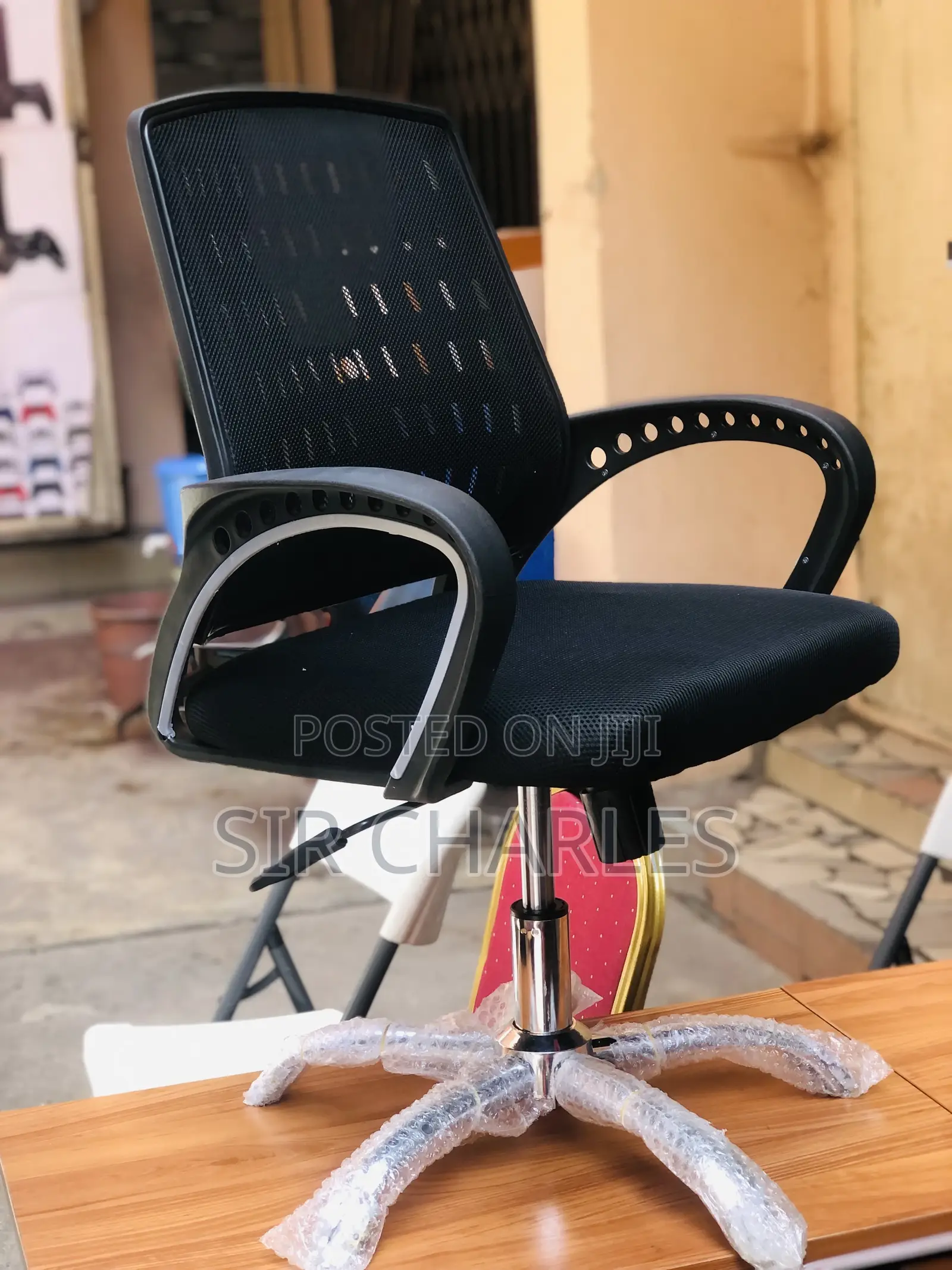 Office/Swivel Chair