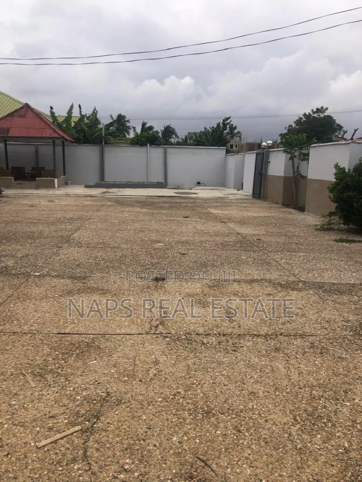 6bdrm House in Naps Real Estate, Teshie for rent