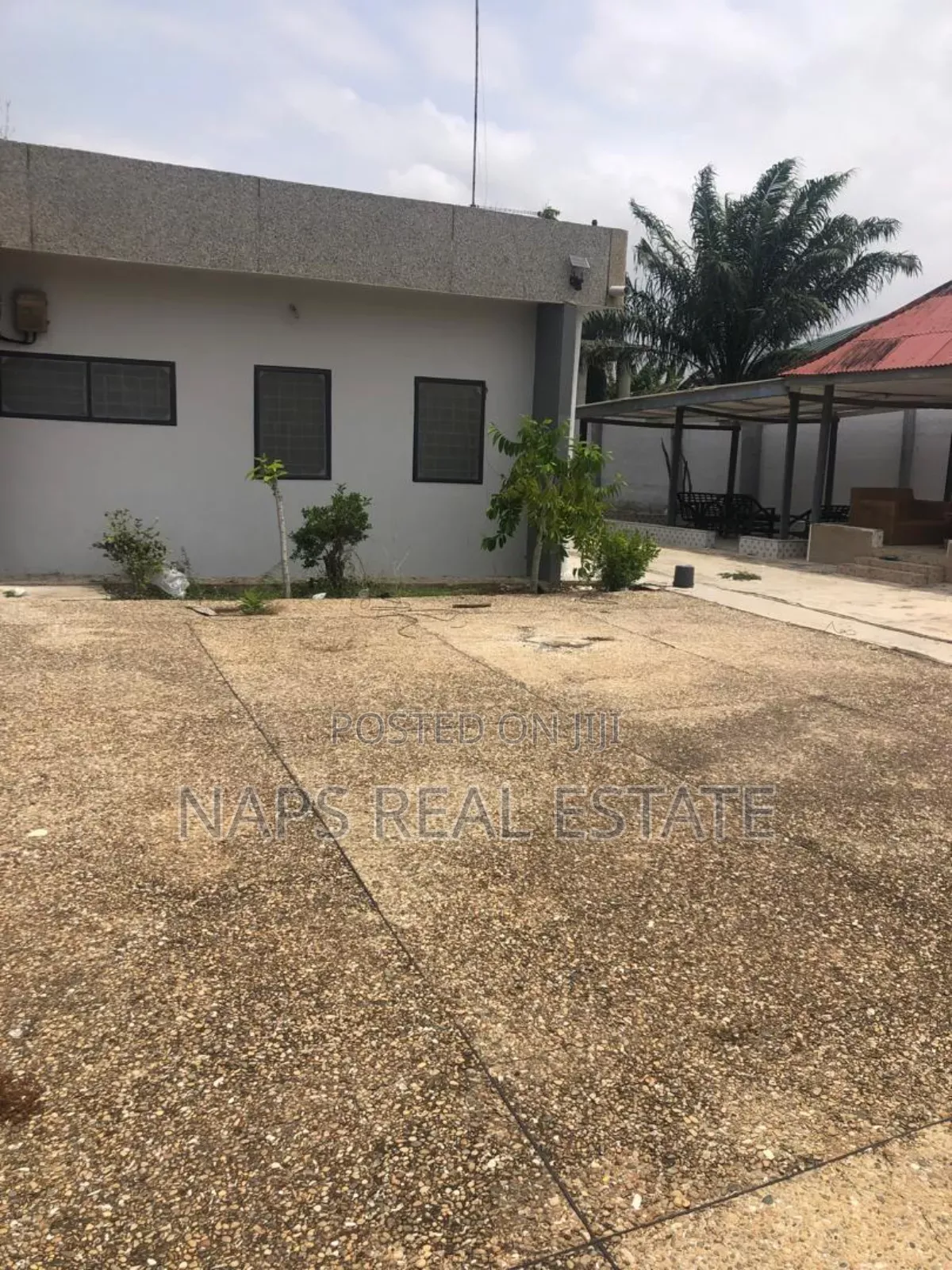 6bdrm House in Naps Real Estate, Teshie for rent