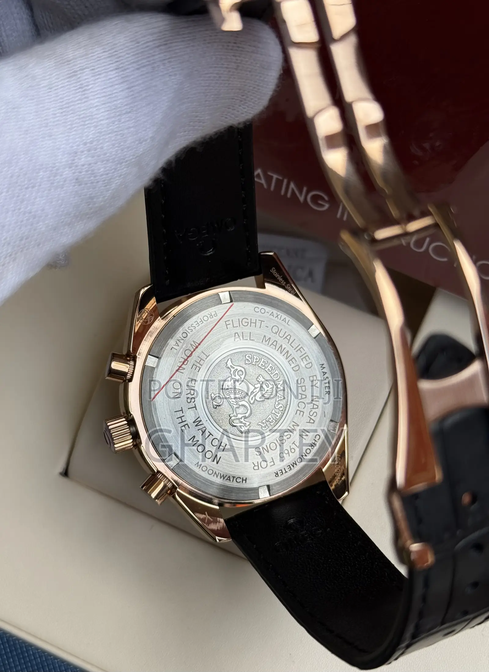 Omega Speedmaster Professional Moonwatch – Rosegold Edition