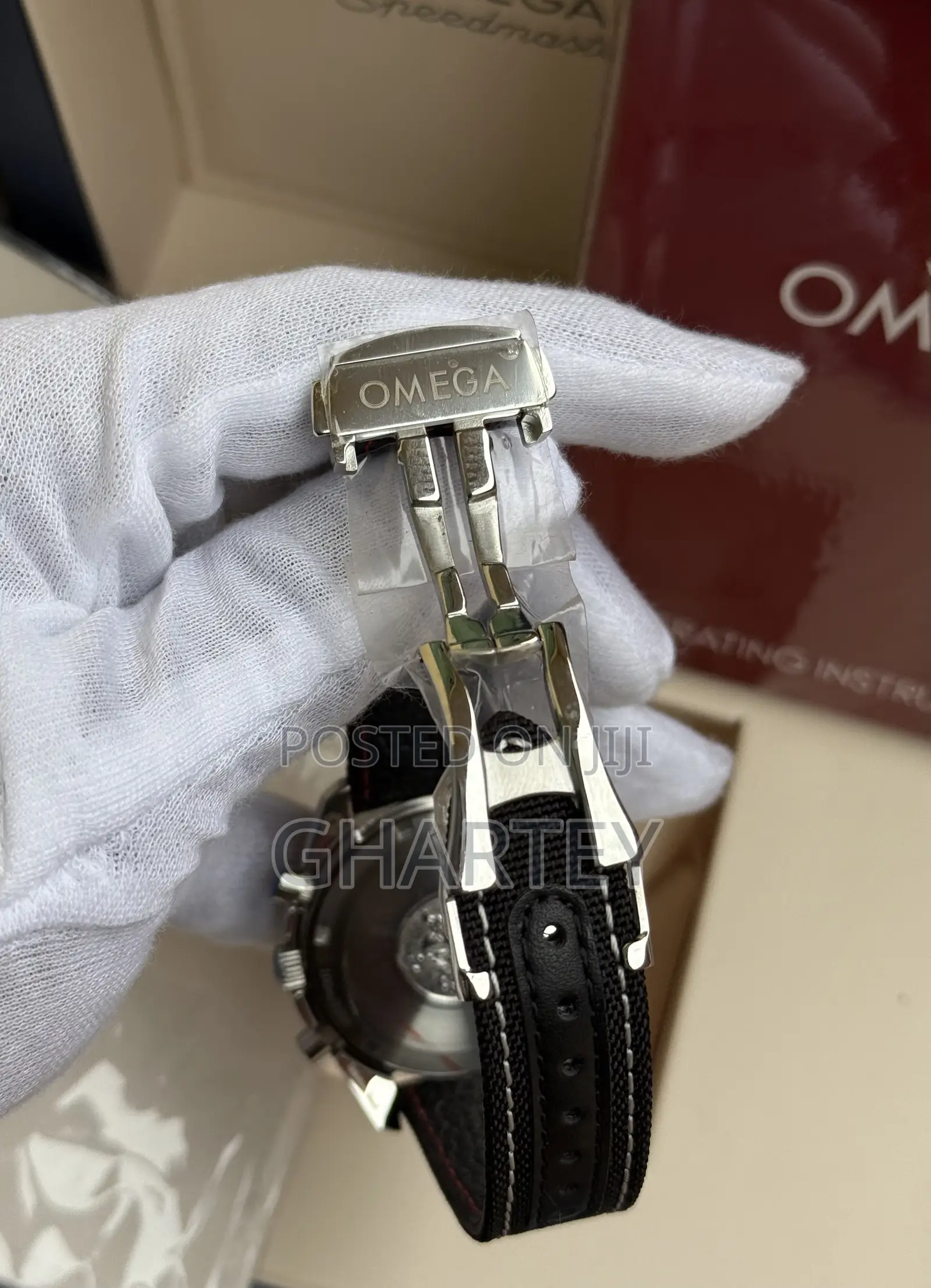 Timeless Elegance: Omega Speedmaster 'Flight Qualified'