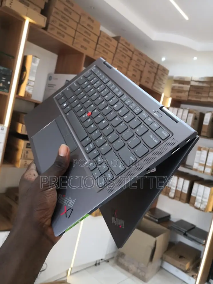 New Laptop Lenovo Thinkpad X1 Yoga 32GB Intel Core I7 SSD 512GB