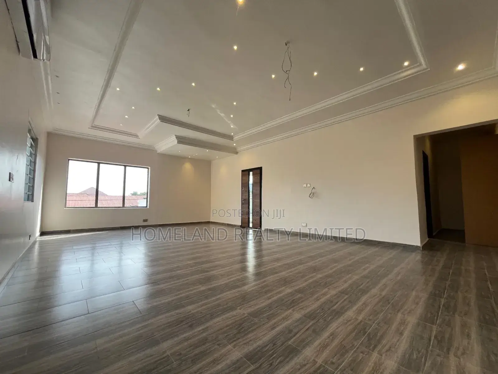 4bdrm Condo in Adjiganor, East Legon for rent