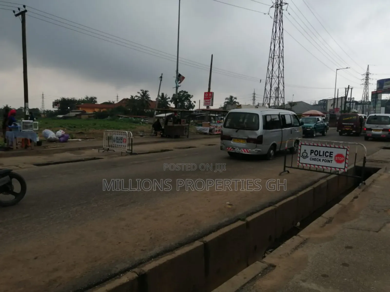 3acres 4sale Kumasi Airport Roundabout