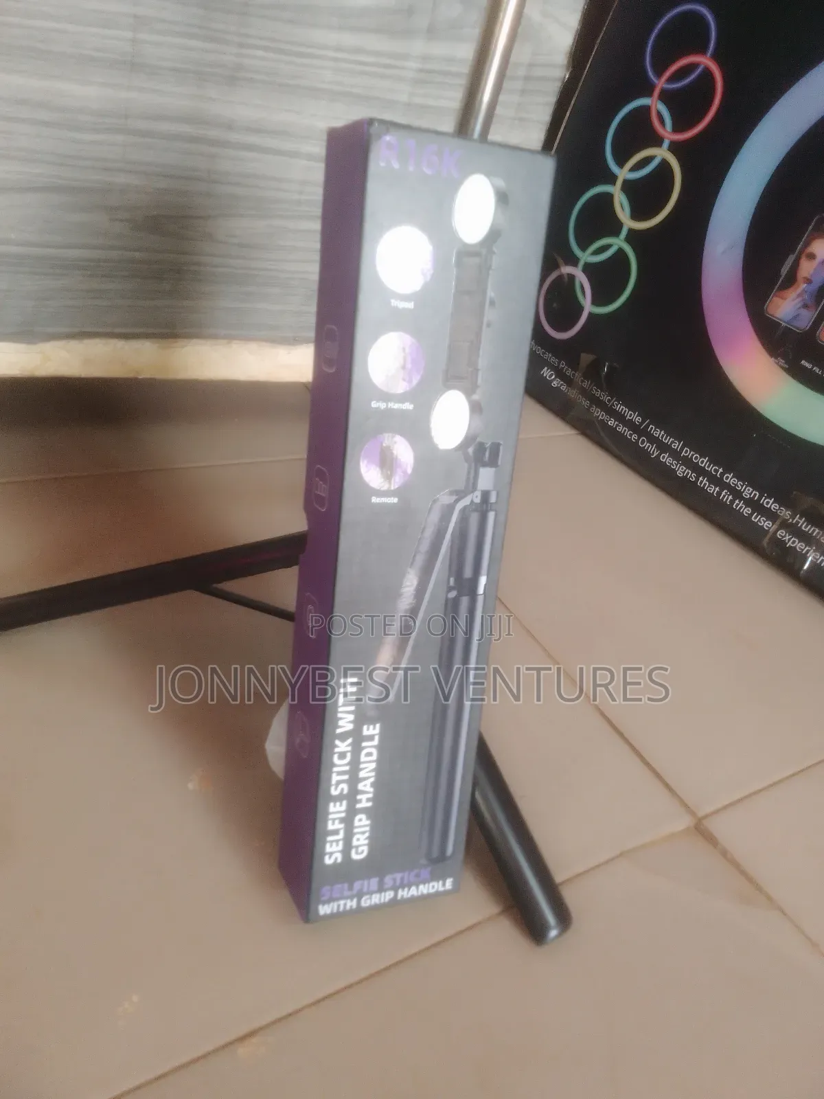 R16k Selfie Stick