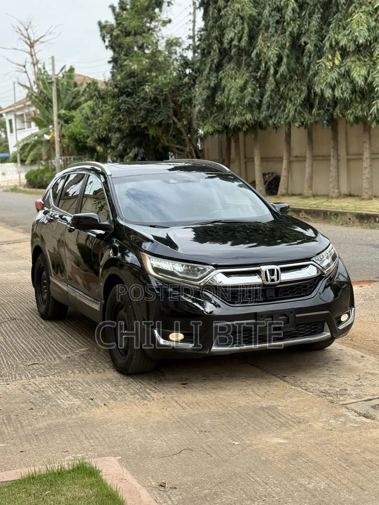 Honda CR-V Touring AWD 2019 Black