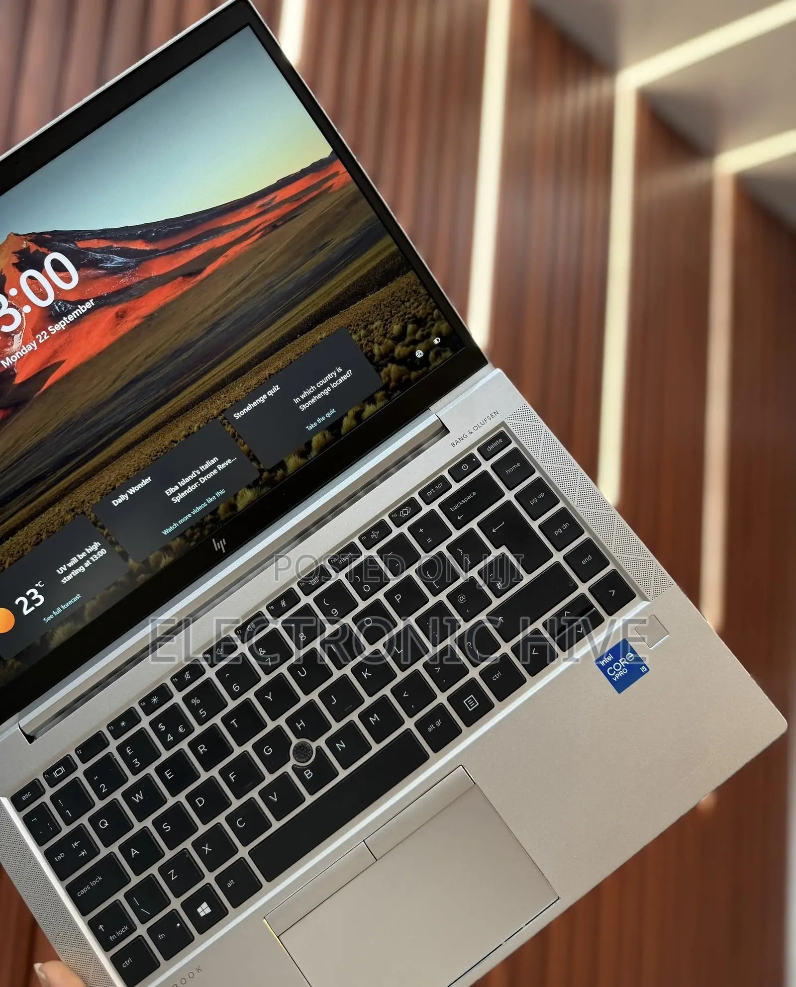 Laptop HP EliteBook 845 G10 16GB Intel Core I5 SSD 256GB