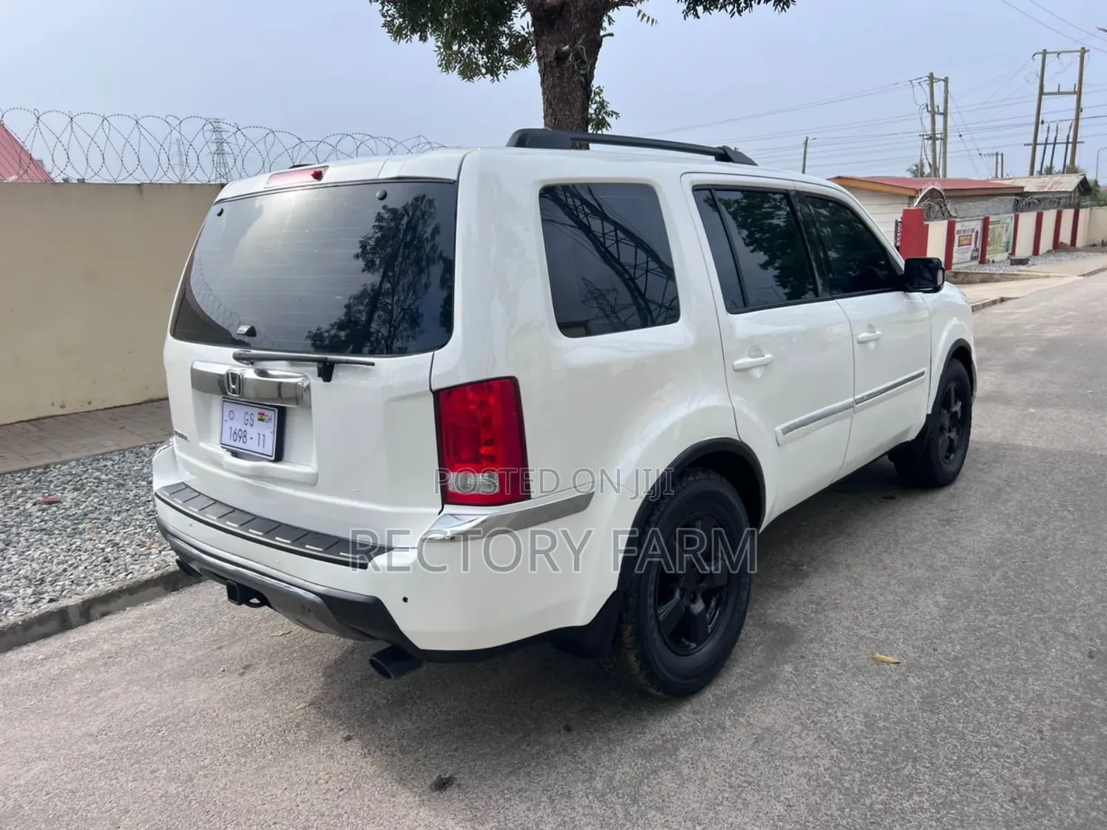 Honda Pilot 2011 White