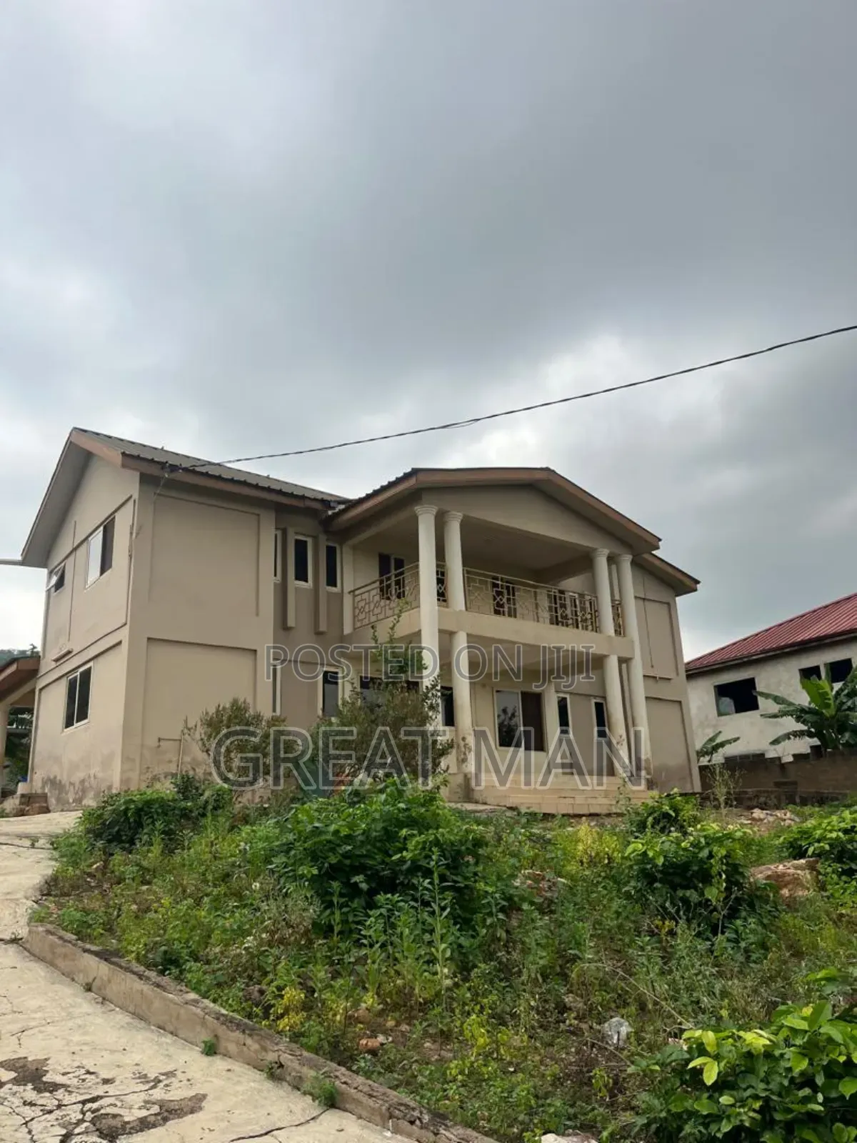 9bdrm House in Dodowa for sale