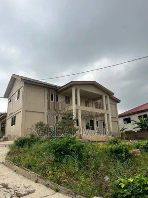 9bdrm House in Dodowa for sale