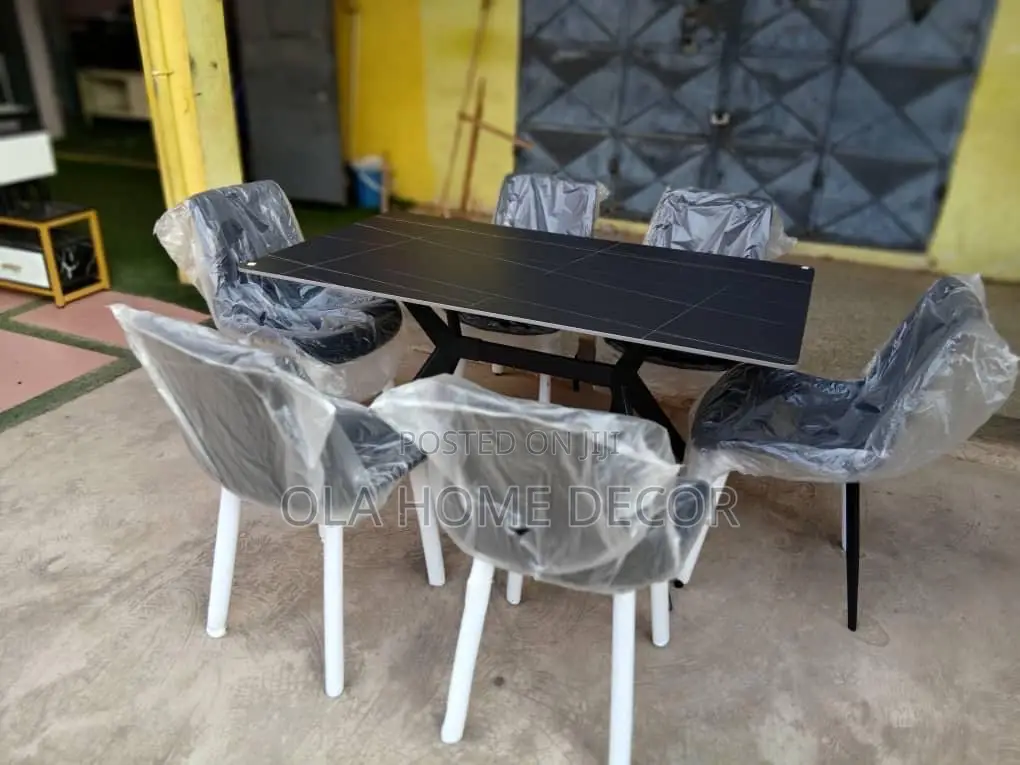 6 Seater Dining Table