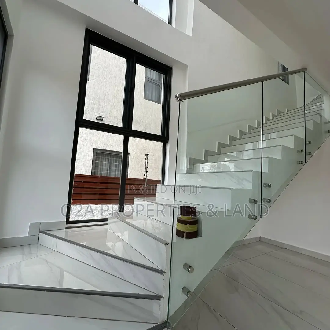 4bdrm House in East Legon, Otano for sale