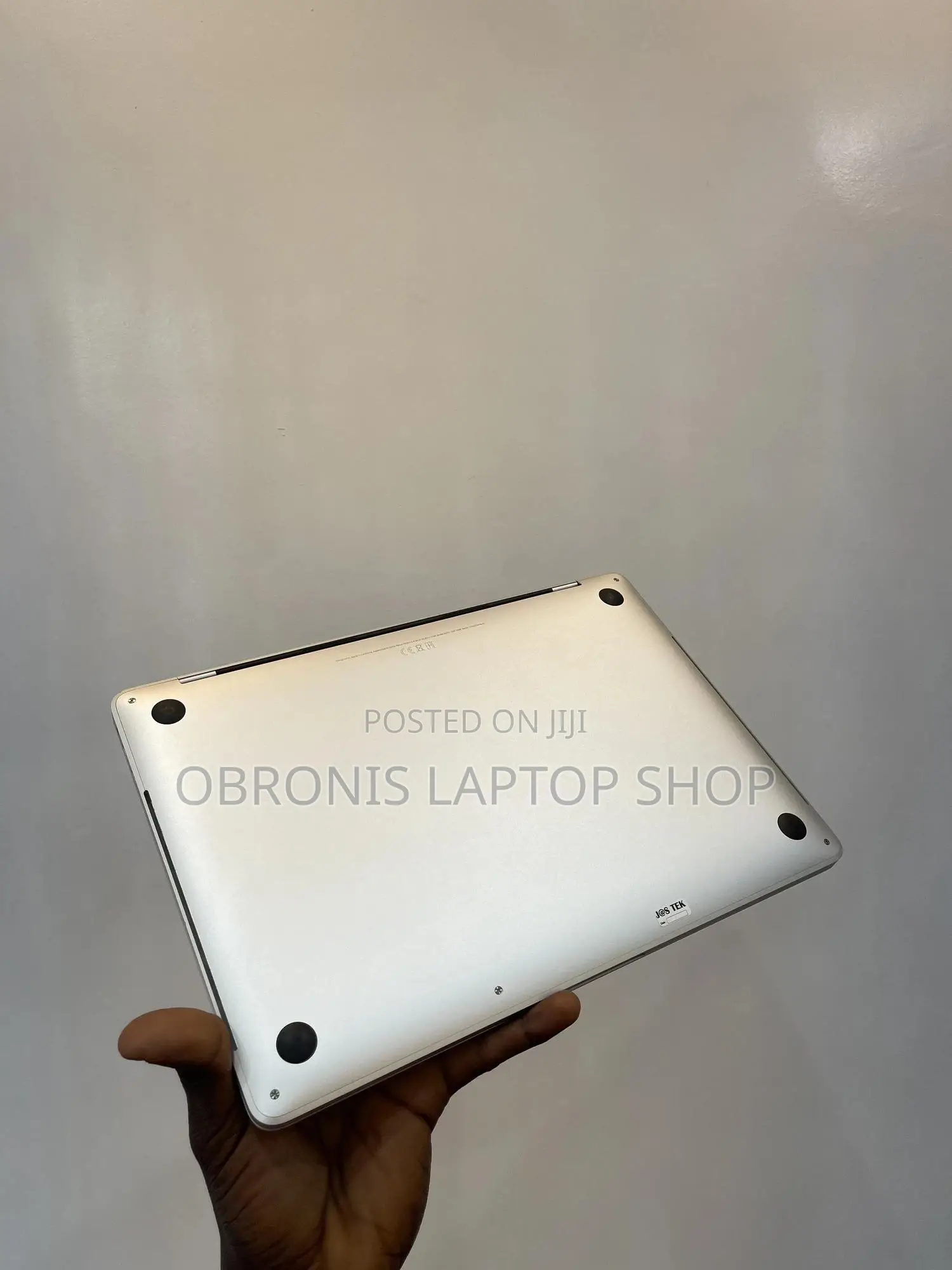 Laptop Apple MacBook Pro 2020 16GB Intel Core I5 SSD 512GB