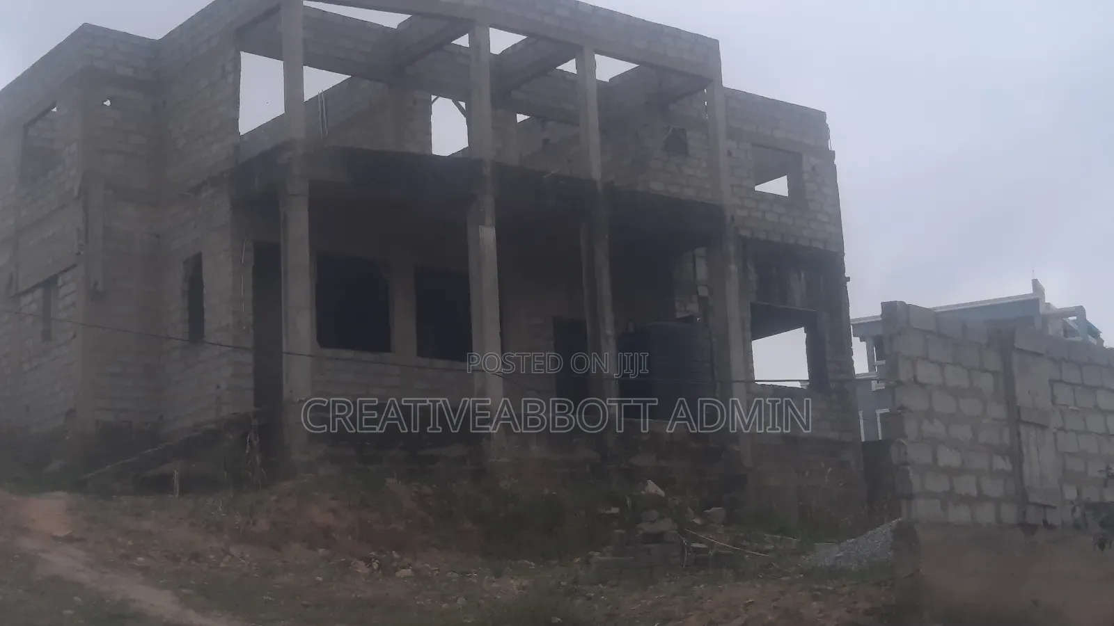 6bdrm House In Knust Accra Campus, Ga East Municipal For Sale
