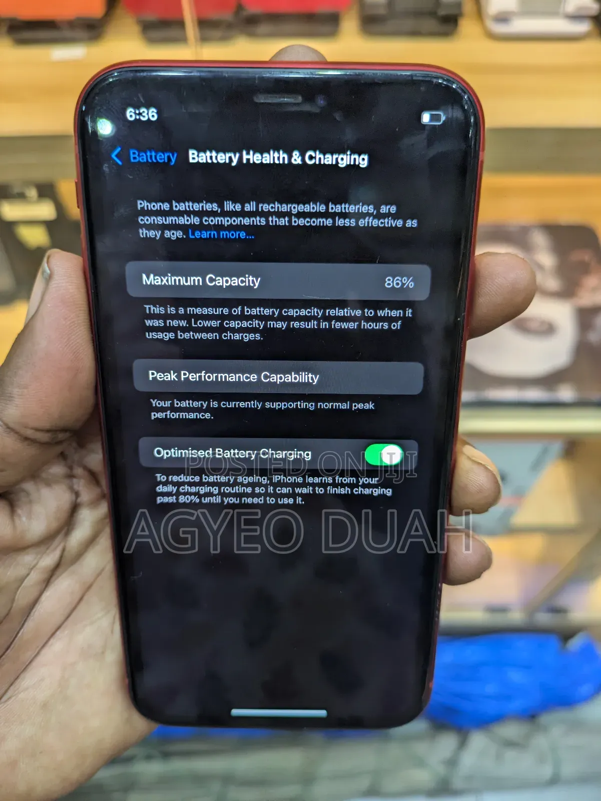 Apple iPhone XR 64 GB Red