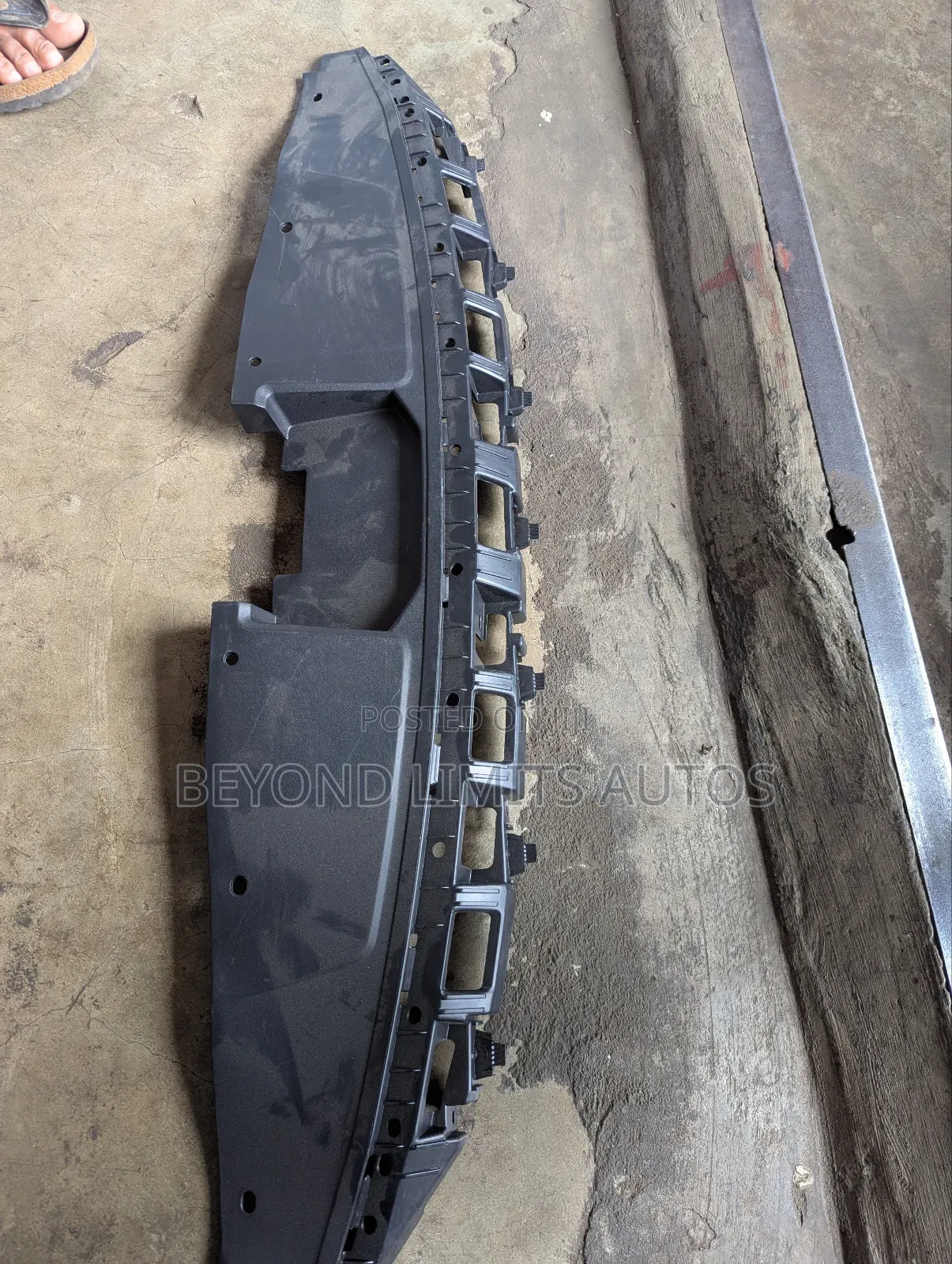 Hyundai Elantra 2017,2018 Radiator Panel/ Radiator Top Cover/ Grille