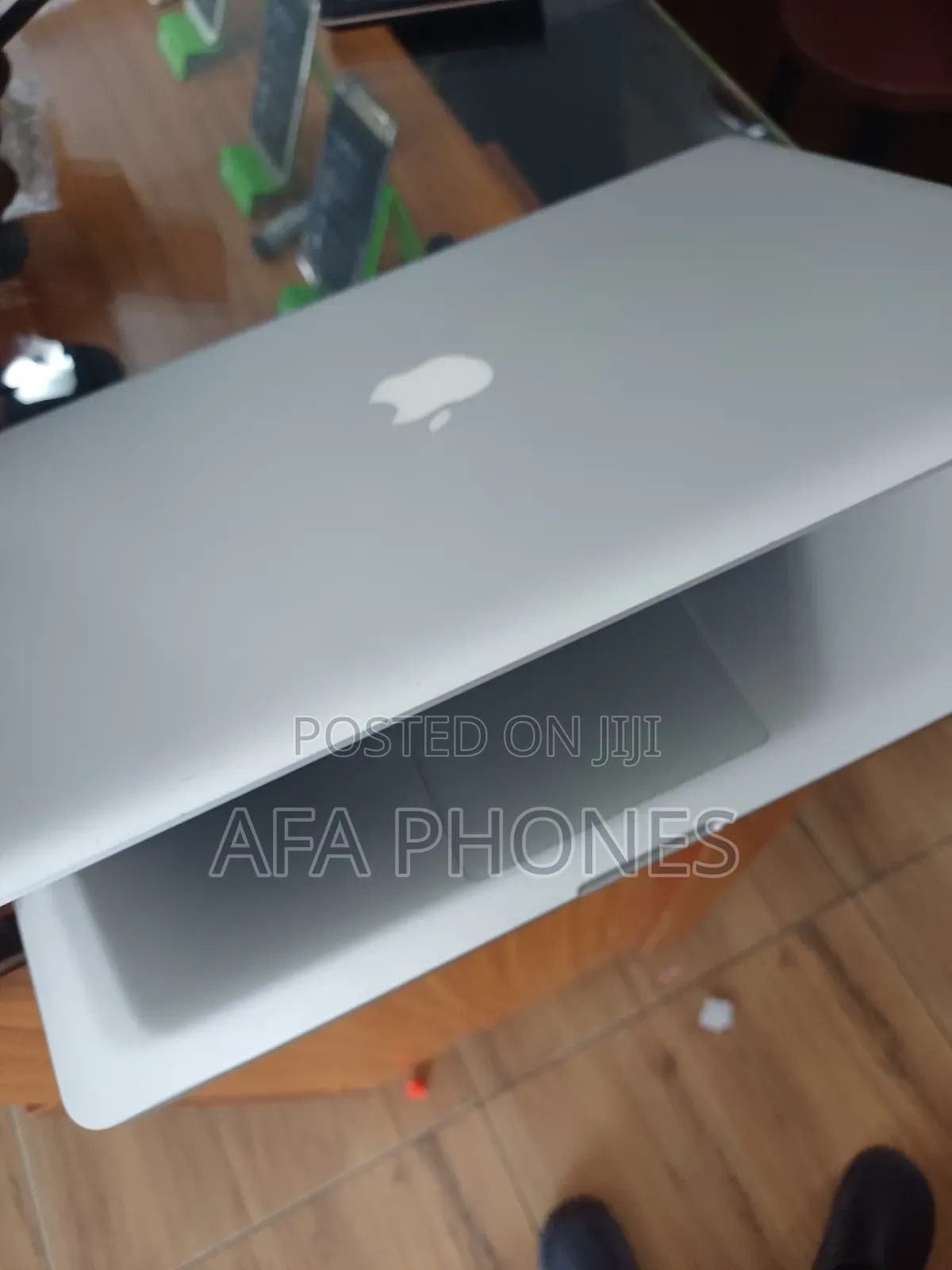 Laptop Apple MacBook Pro 12GB Intel Core I5 HDD+SSD 512GB