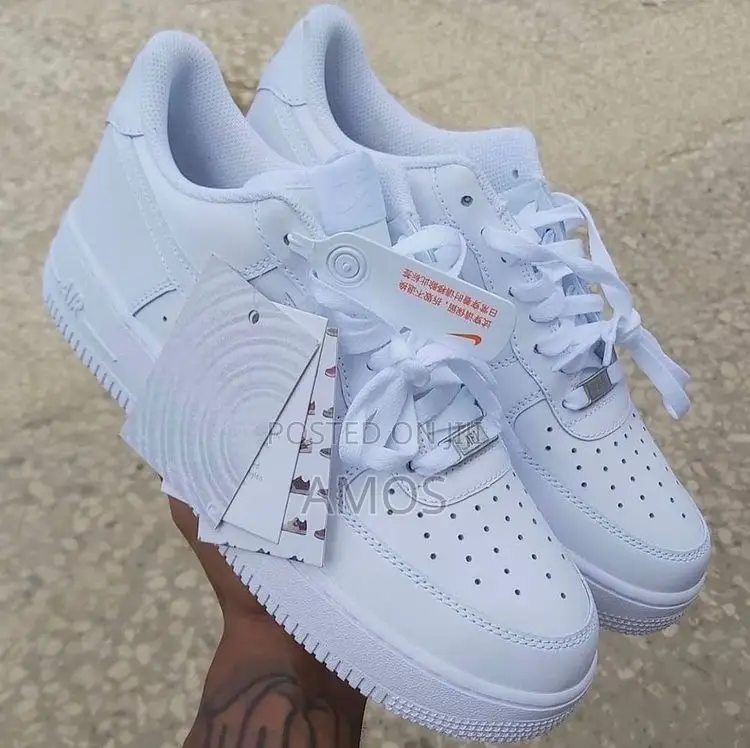 Nike Air Force 1