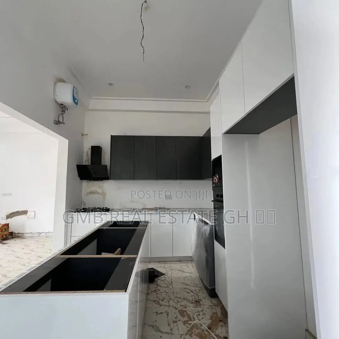 3bdrm House in North Legon for sale