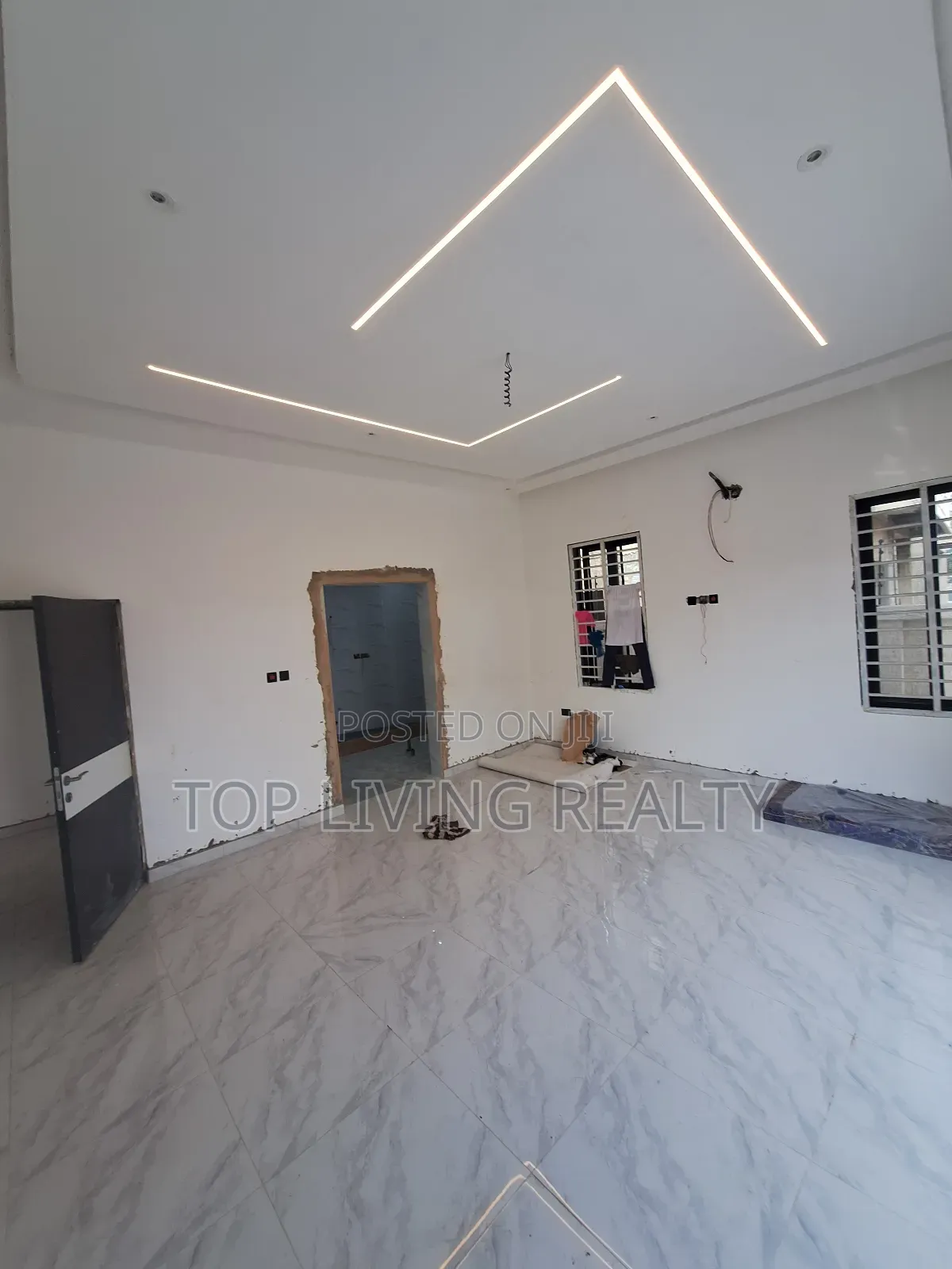 3bdrm Bungalow in Legon Hills, Ashaley Botwe for sale