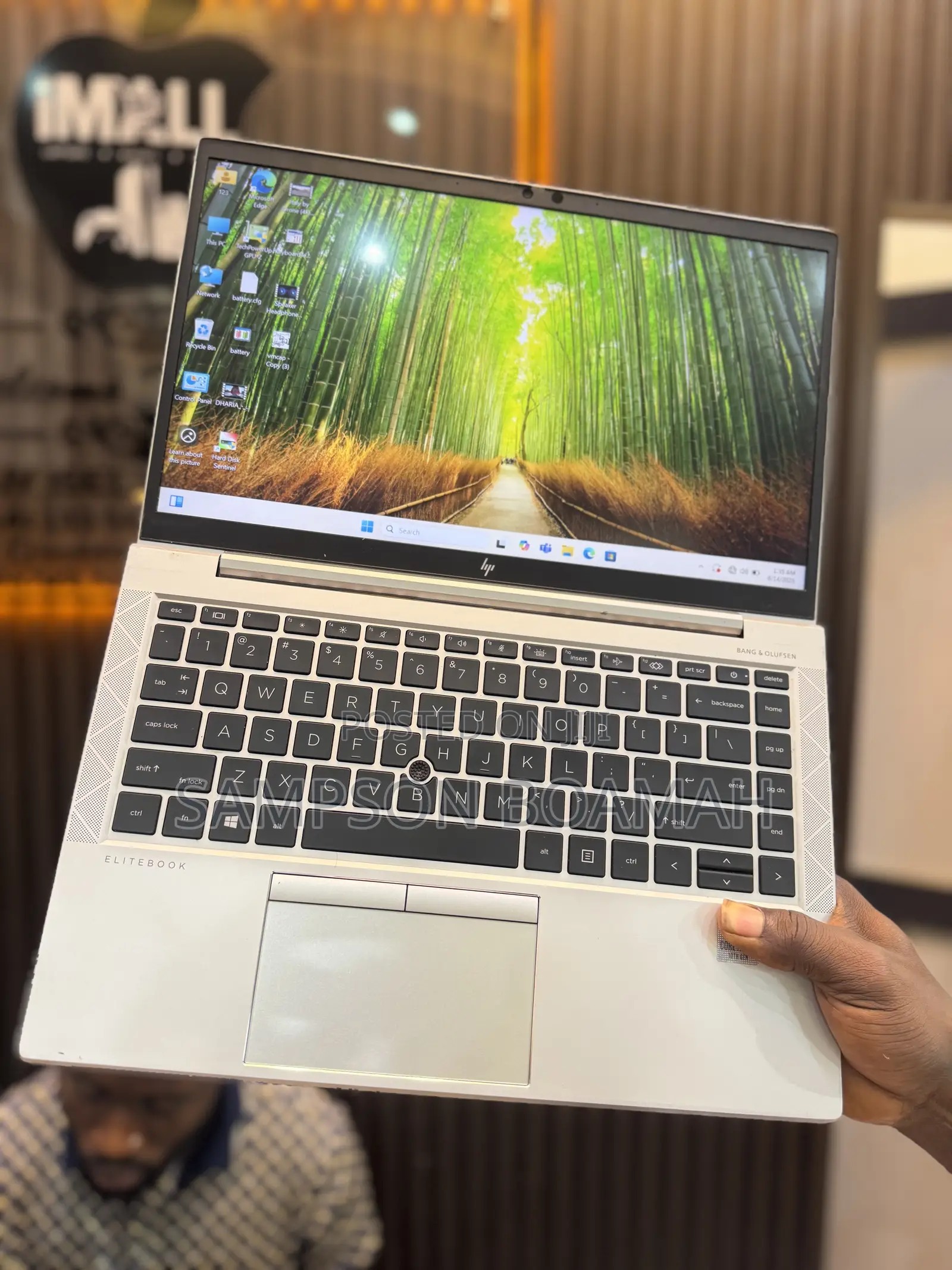 New Laptop HP EliteBook 840 G8 16GB Intel Core i7 SSD 512GB