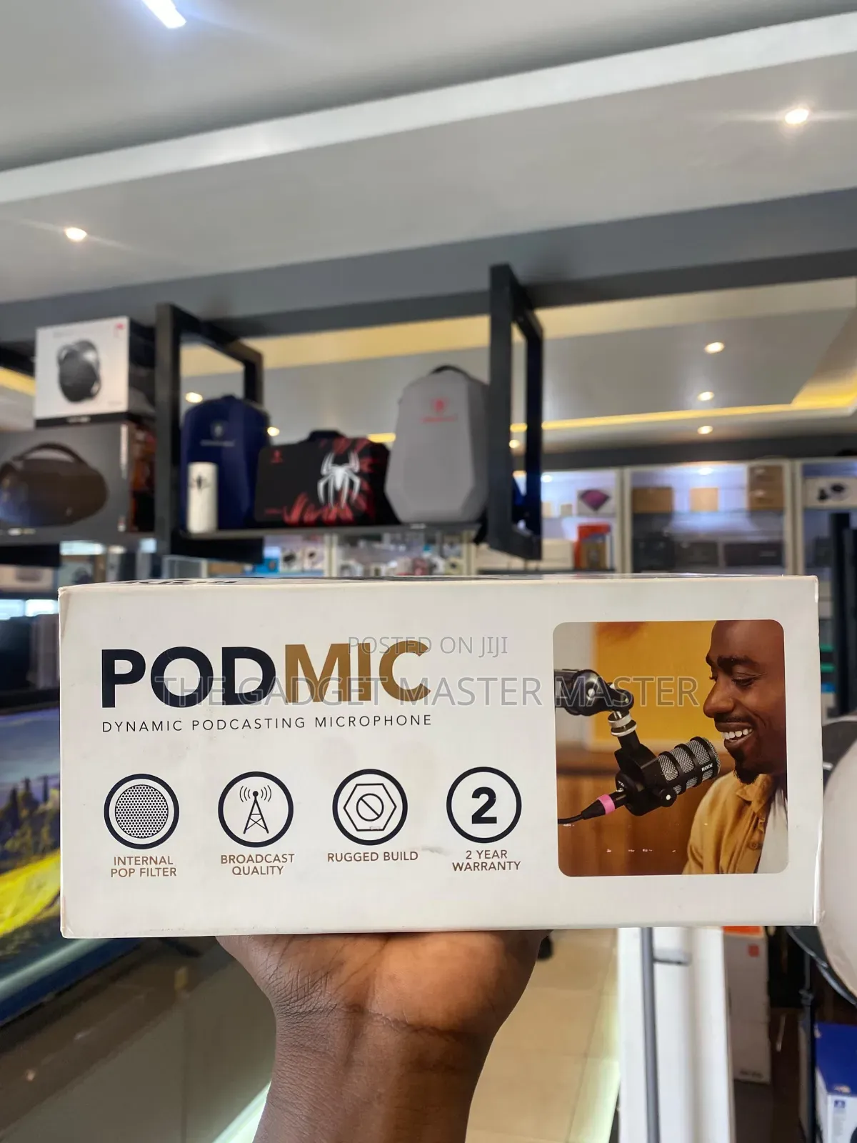 Rode Podmic Dynamic Podcasting Microphone