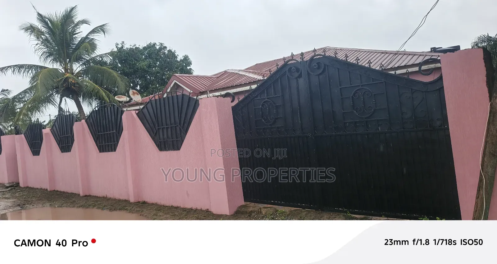 4bdrm House in Kasoa Liberia Camp for sale