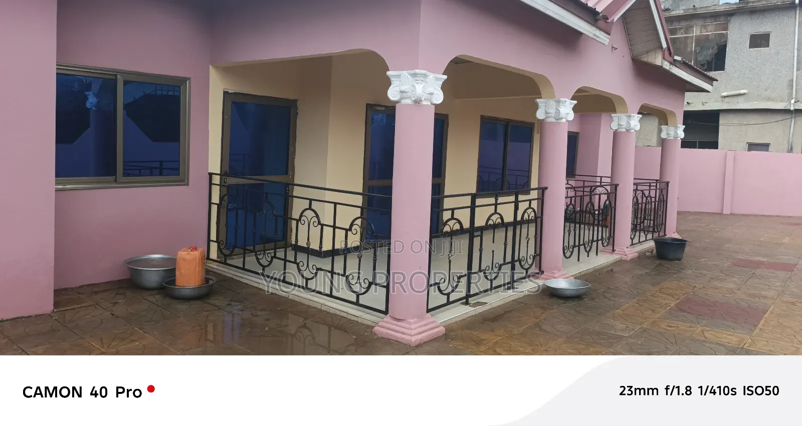 4bdrm House in Kasoa Liberia Camp for sale