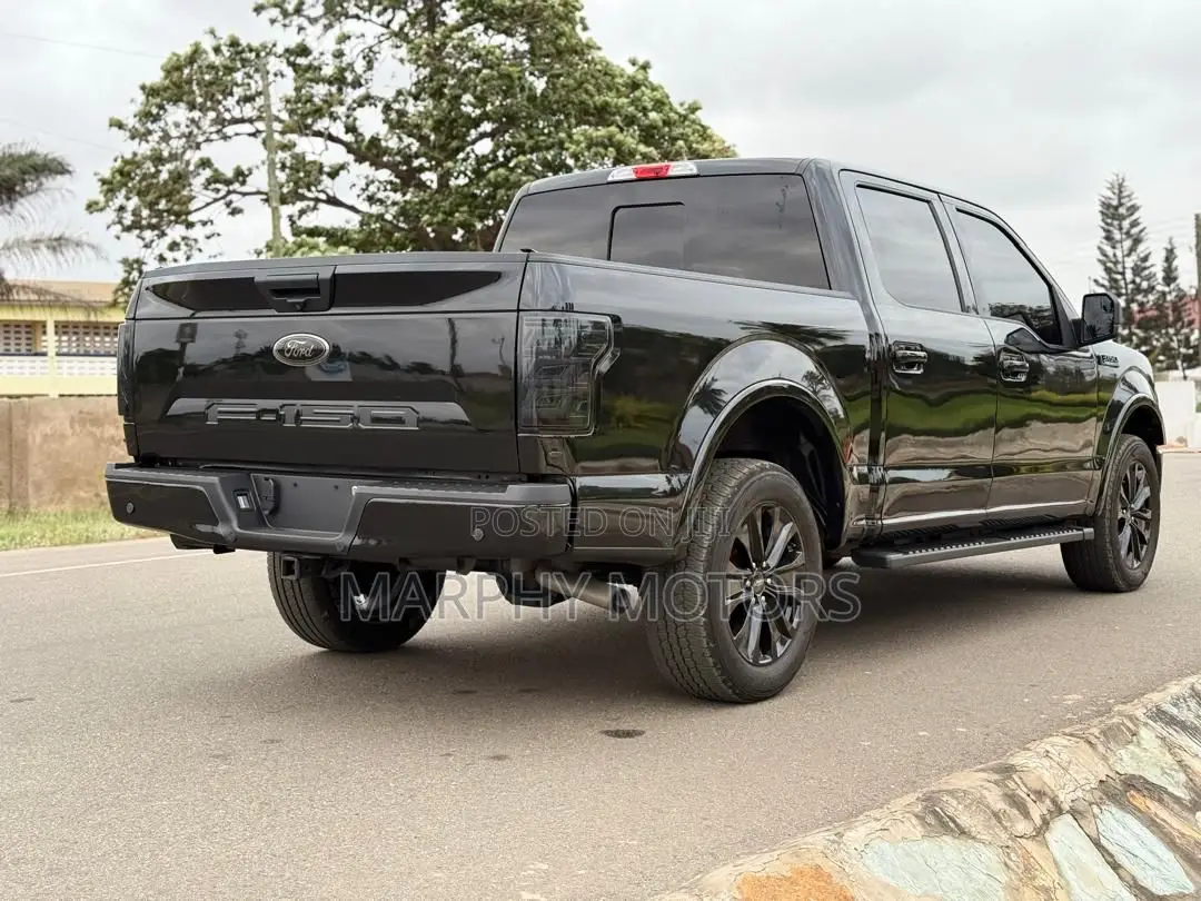 Ford F-150 LARIAT 2023 Black