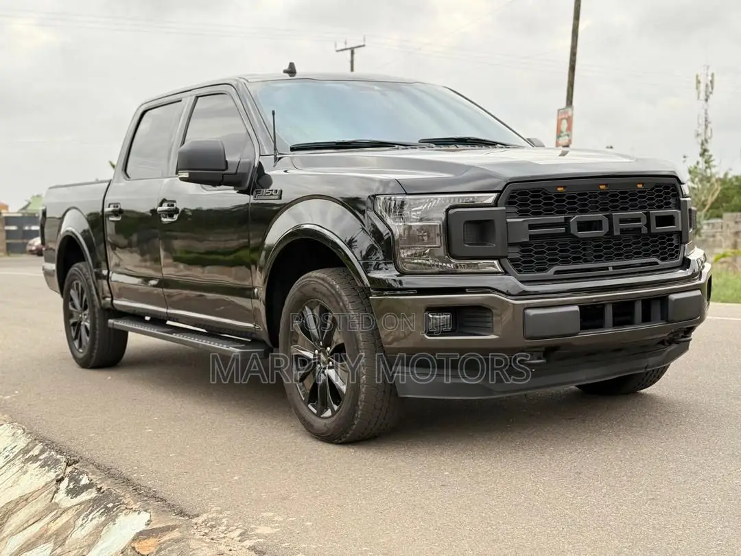 Ford F-150 LARIAT 2023 Black