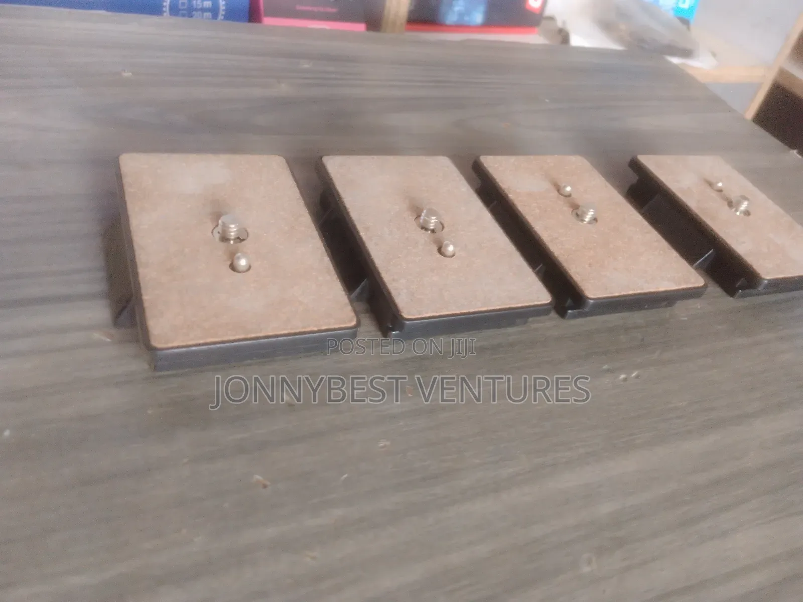 VCT 880 Tripod Base