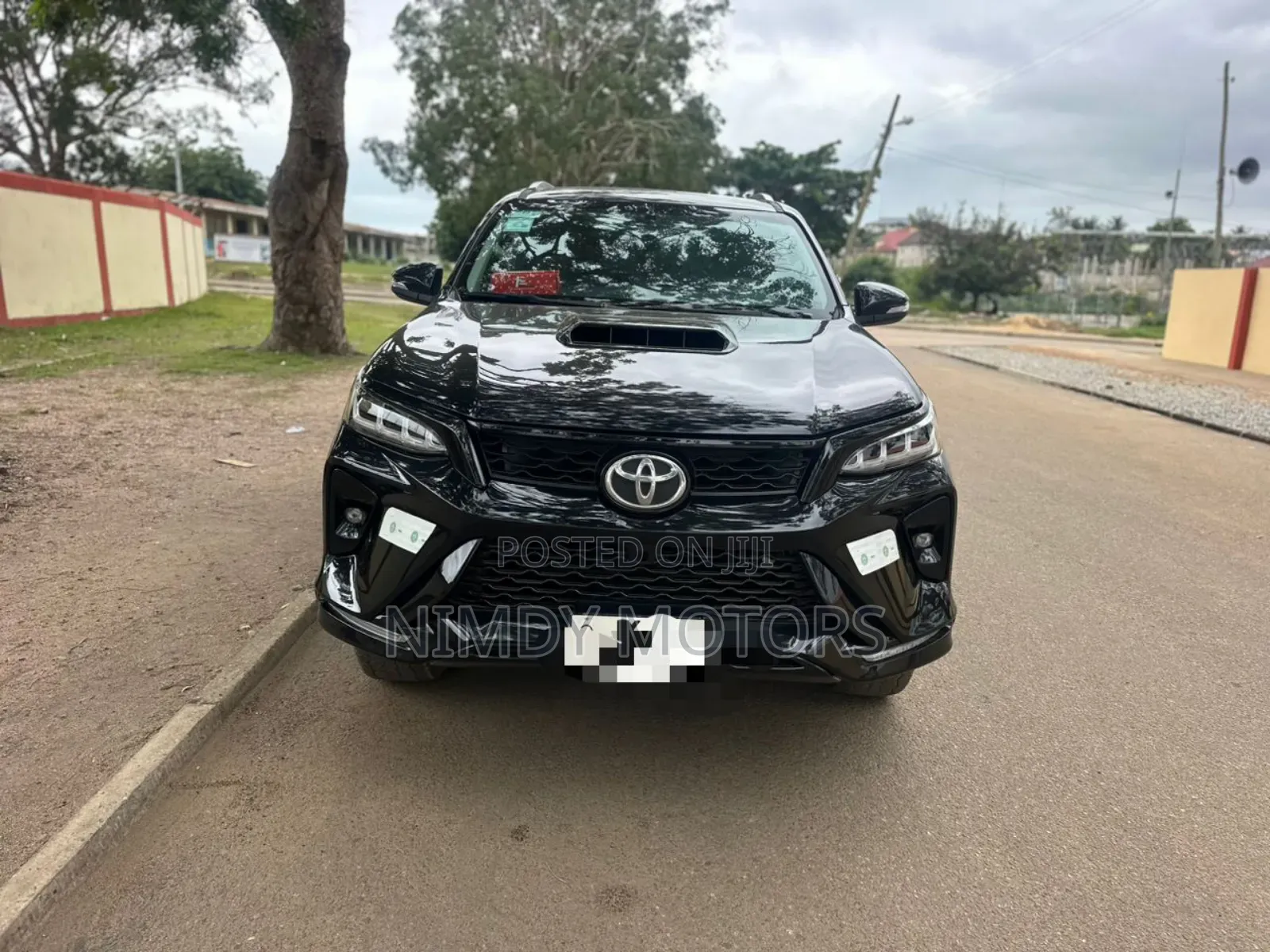 Toyota Fortuner 2018 Black