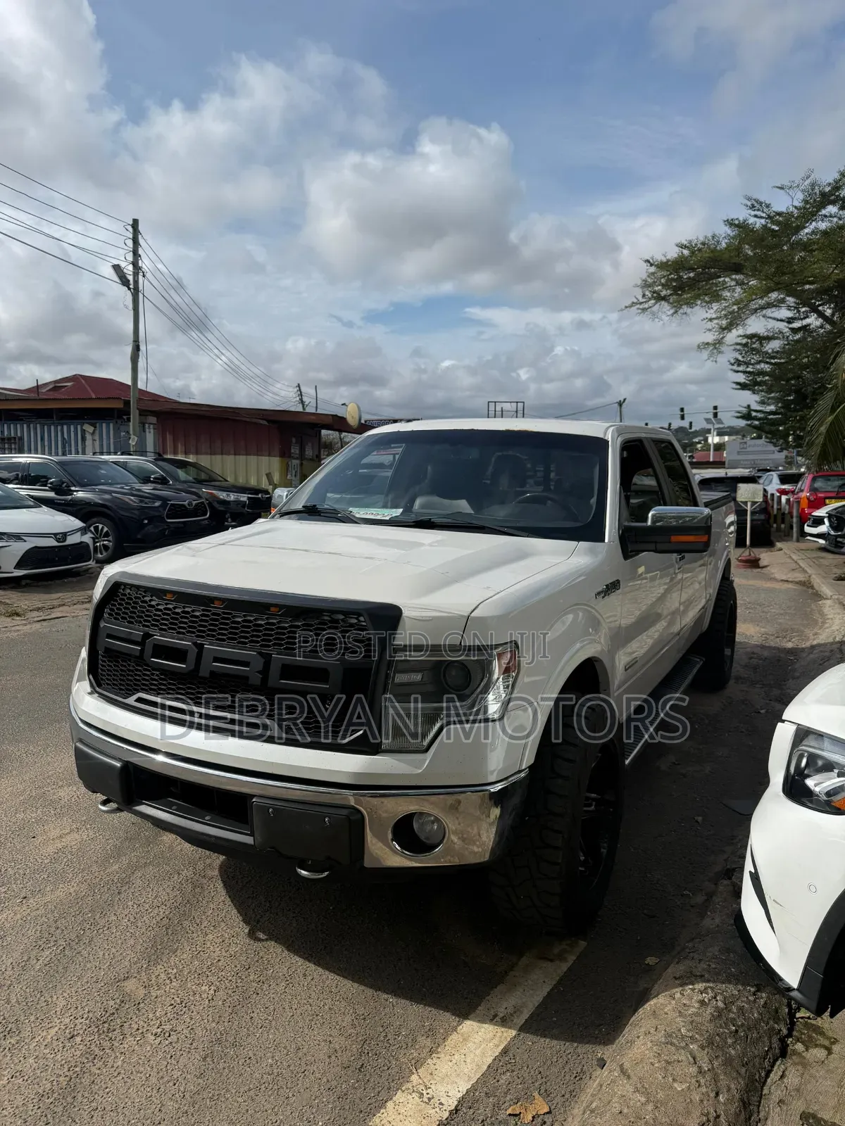 Ford F-150 Limited 4dr SuperCrew 4WD 5.5 ft. SB (3.5L 6cyl Turbo 6A)