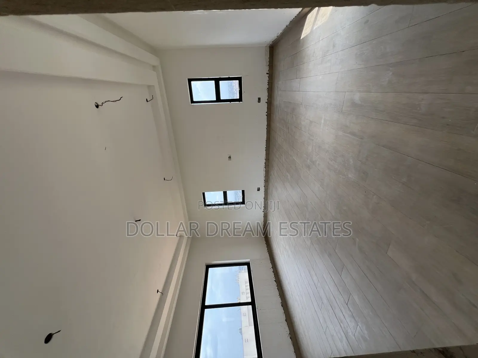 5bdrm House in Abokobi for sale