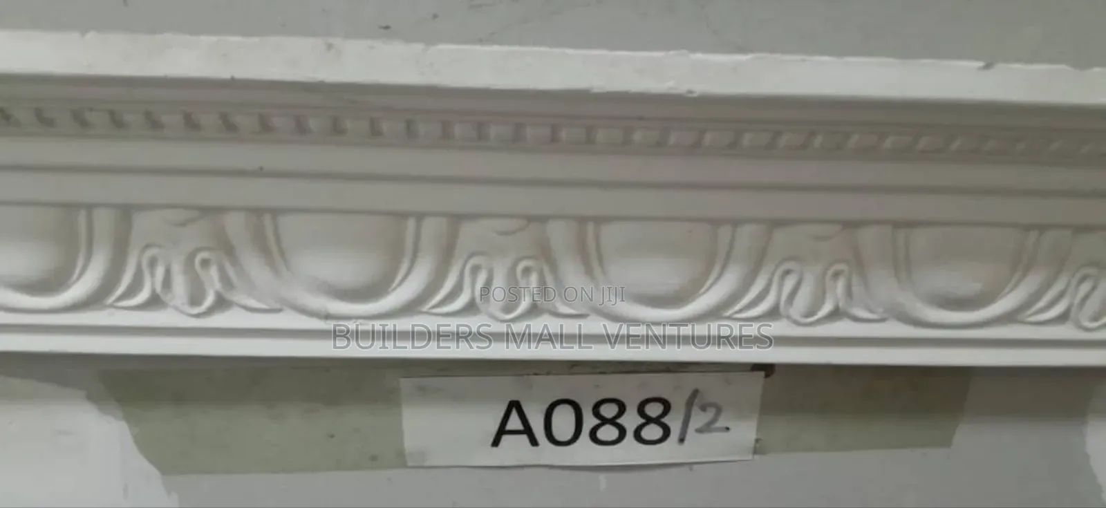 Corner Moulds, Cornices and Ceiling Roses