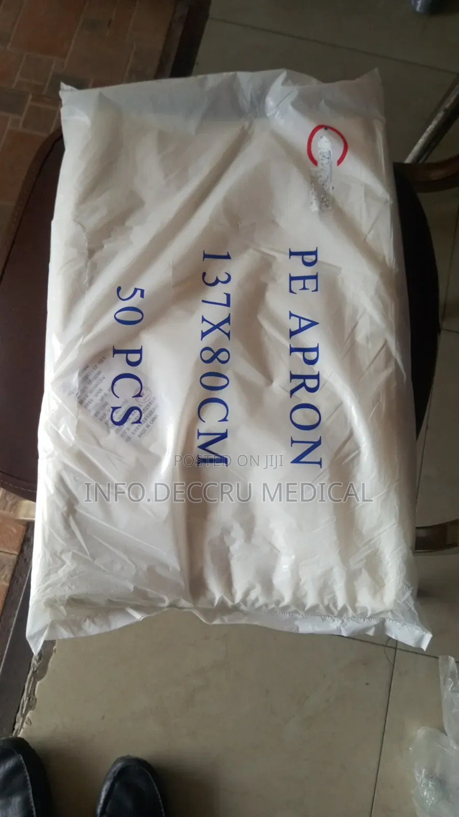 Disposable Apron (50pcs in a Pack)