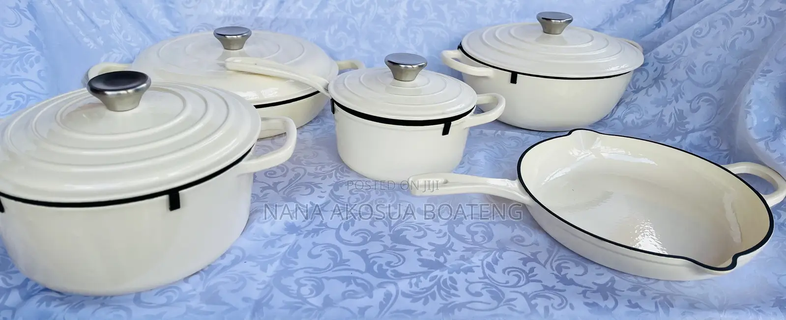 9-Piece Cast Iron Cookware Set + Silicon Spoon Set