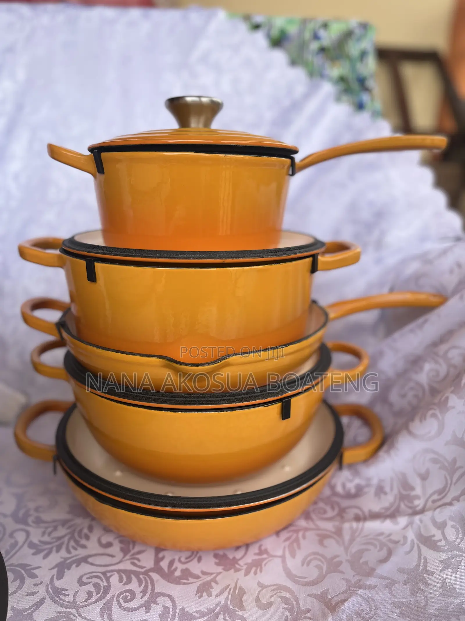 9-Piece Cast Iron Cookware Set + Silicon Spoon Set