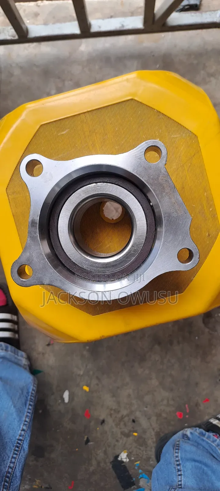 Toyota Hiace 2020 Back Hub Bearing