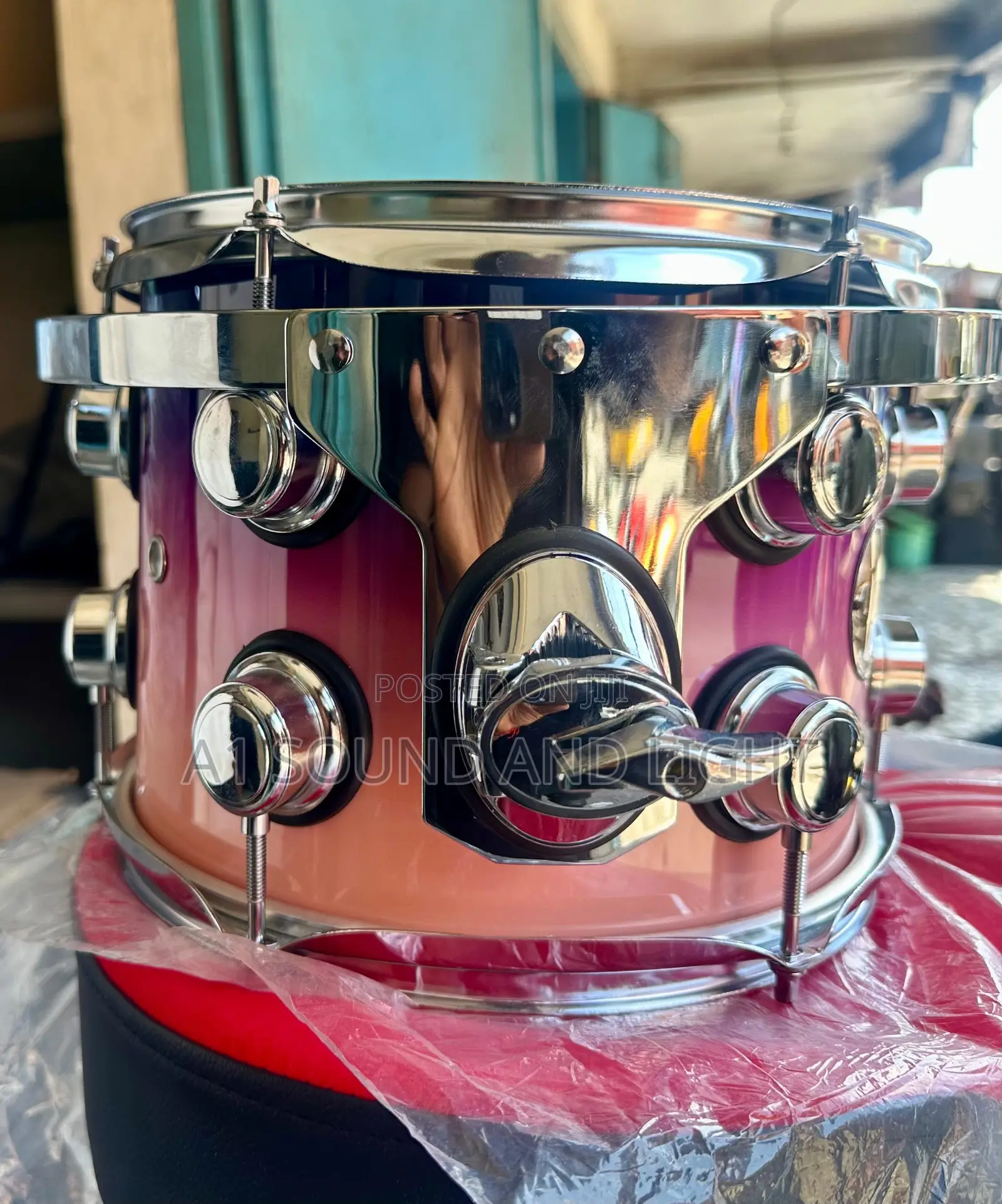 Dw 5pcs Drums and Hardware Set