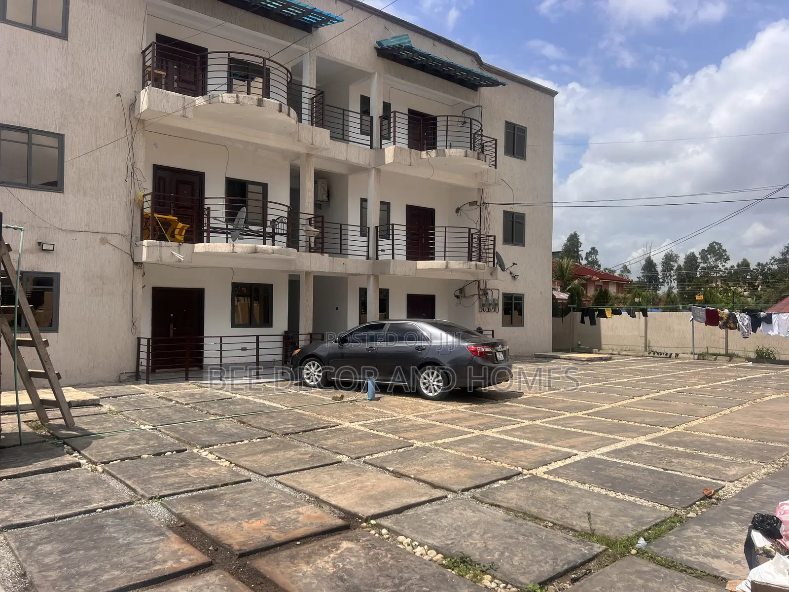 2bdrm Apartment in Bee Decor & Homes, Oyarifa for rent