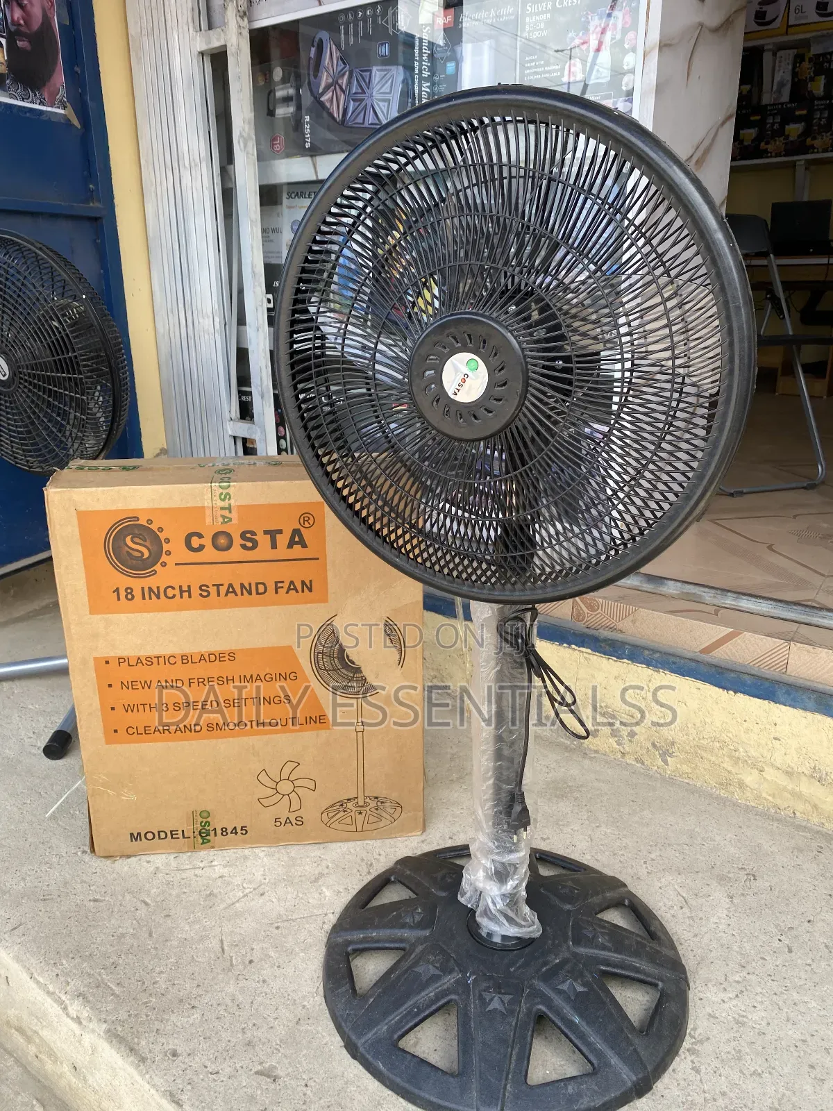 Costa 18" Standing Fan – Energy Saving With Strong Blades