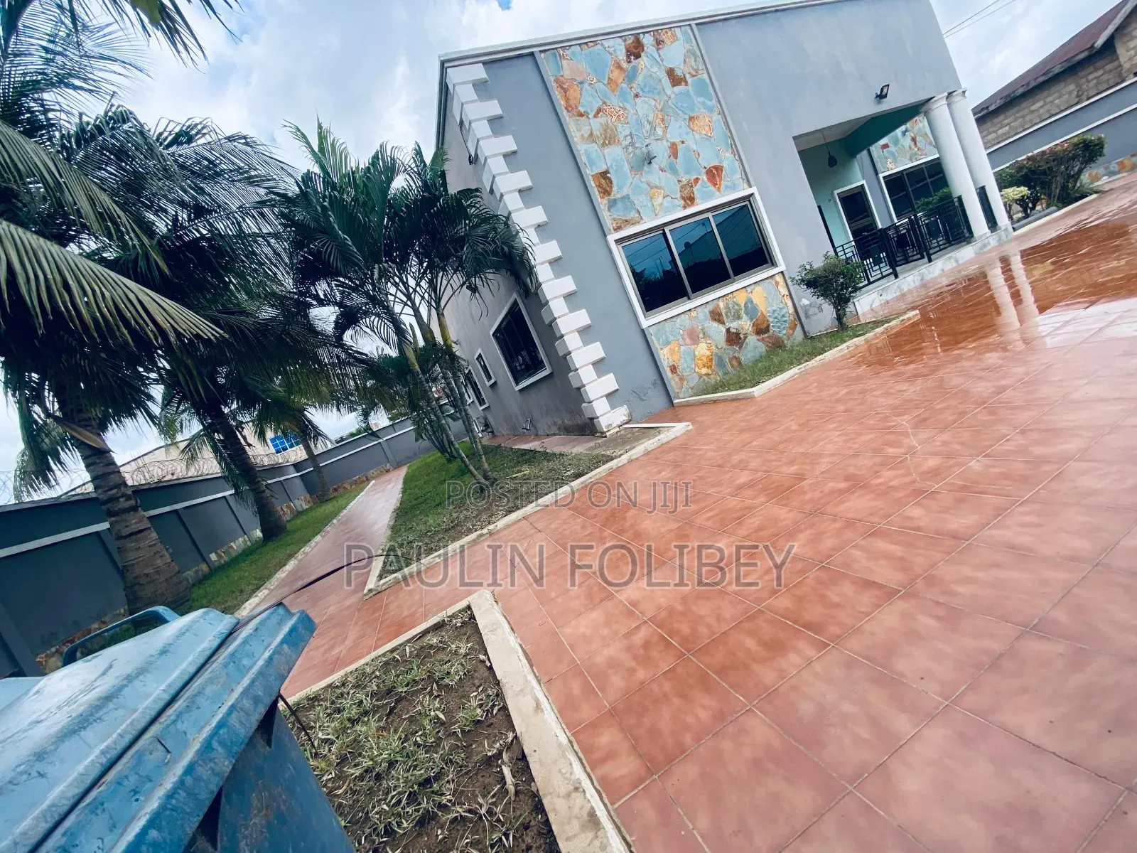 5bdrm House in Dg Property, West Hills Mall Area for rent
