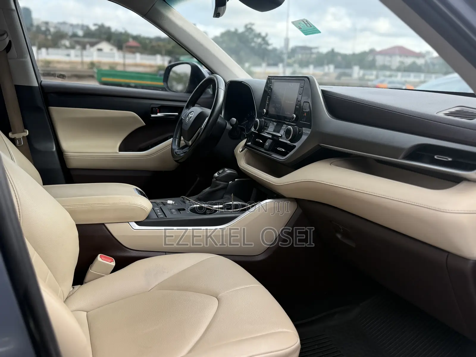 Toyota Highlander XLE AWD 2020 Blue