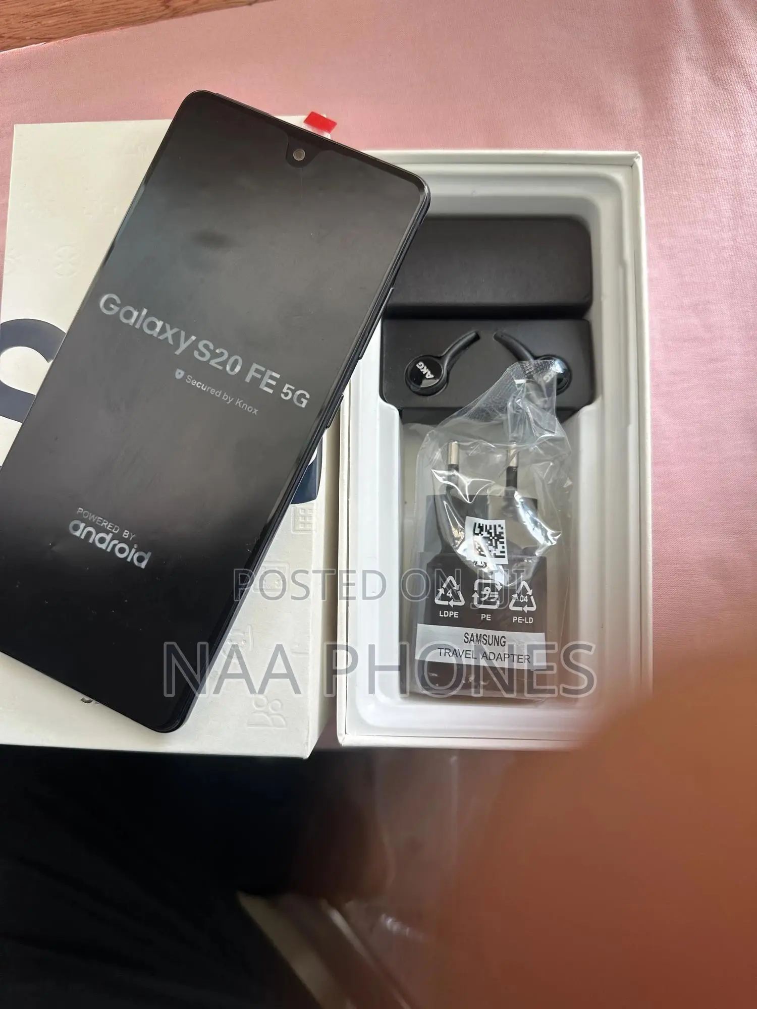 New Samsung Galaxy S20 FE 128 GB Black