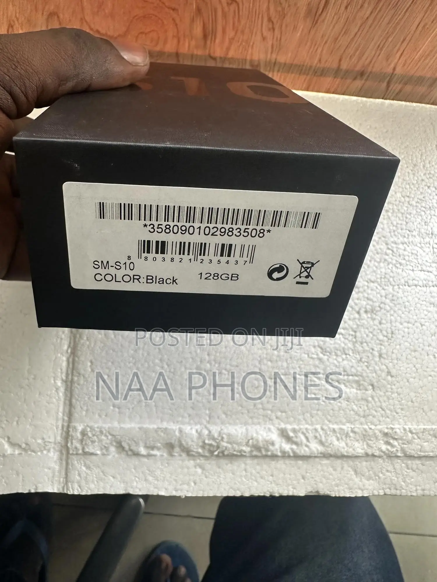 New Samsung Galaxy S10 128 GB Black