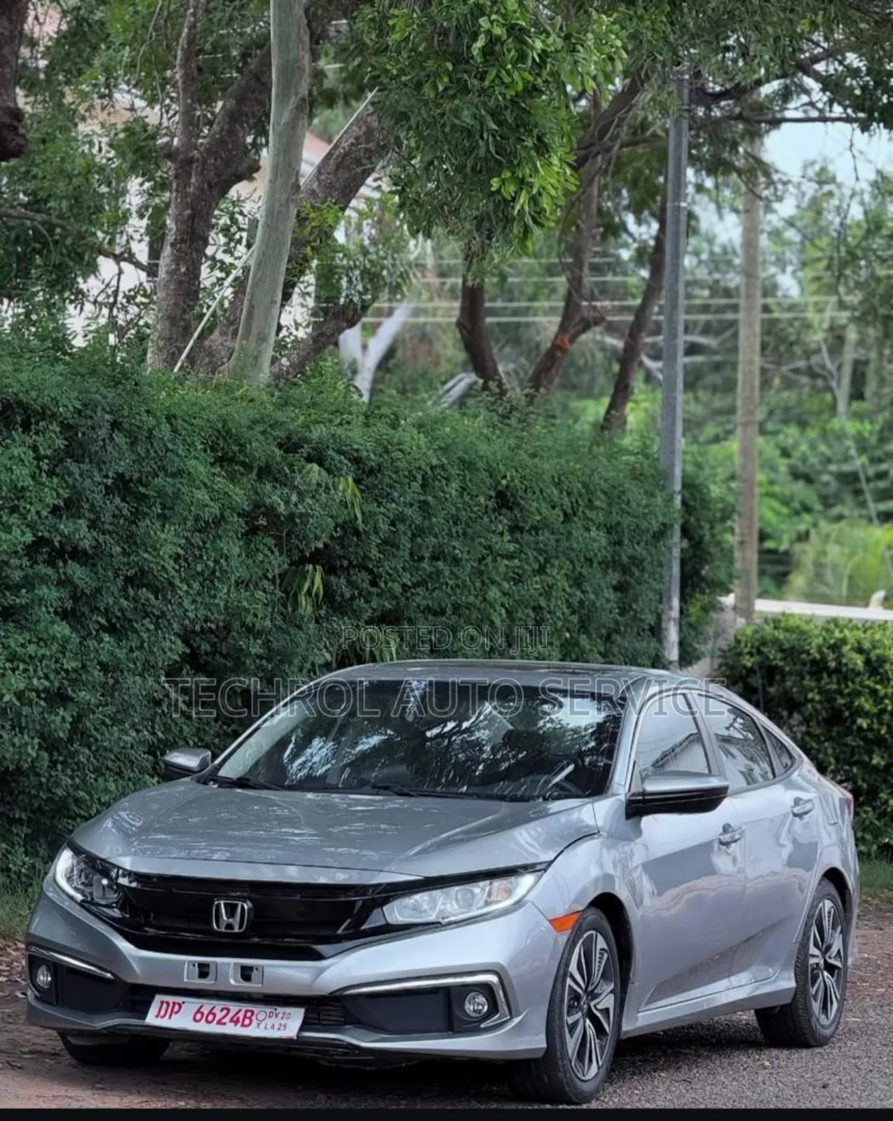 Honda Civic EX 4dr Hatchback (1.5L 4cyl) 2017 Gray