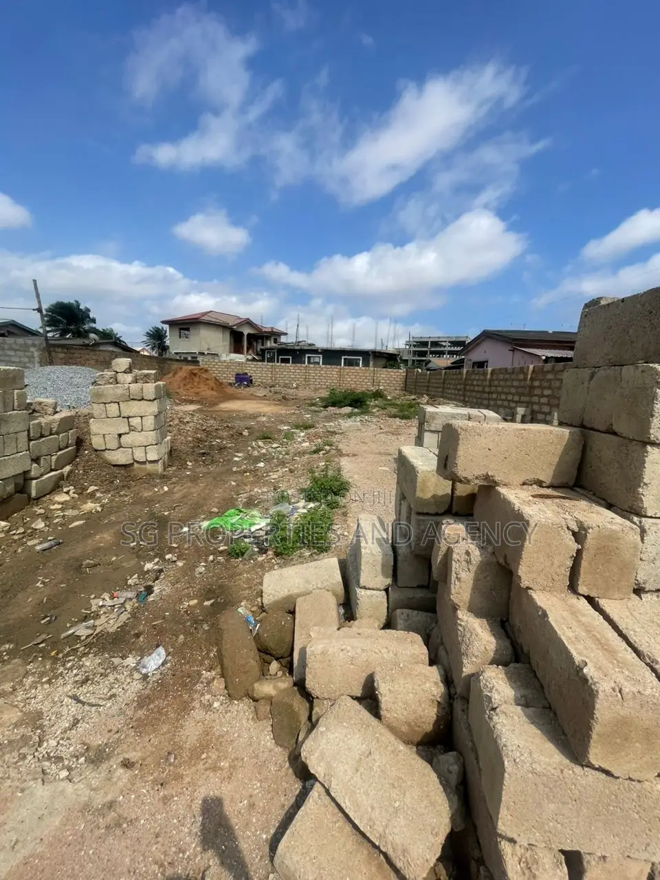 Genuine and Documented Land for Sale at Lashibi